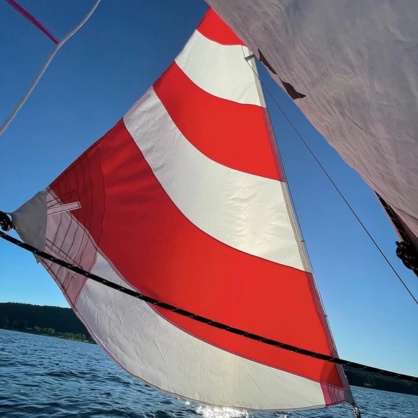 Dacron® Sailcloth 4 oz. Red 60"